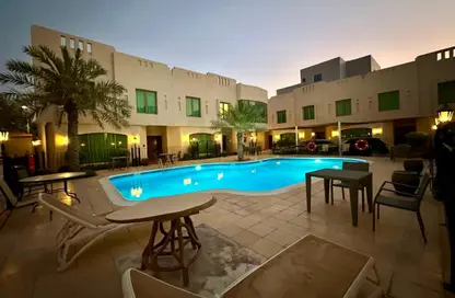 عمارة بالكامل - استوديو - 3 حمامات للايجار في الجفير - محافظة العاصمة