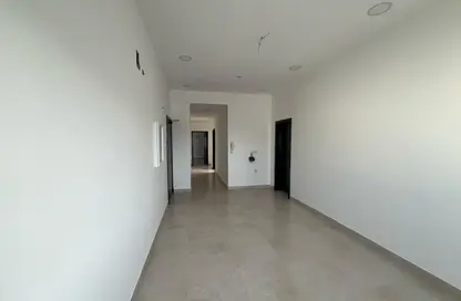 Apartment - 3 Bedrooms - 2 Bathrooms for rent in Sadad - Northern Governorate