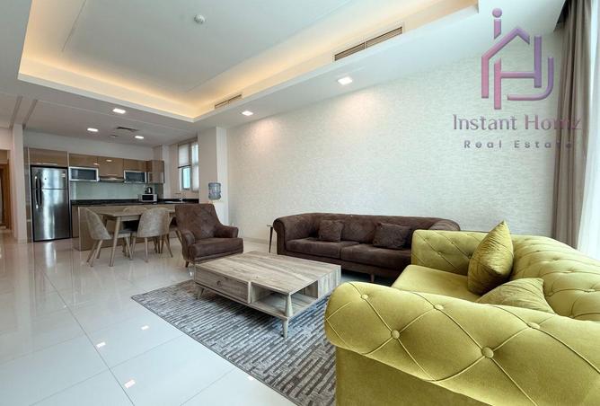 985717 - Property Image 2