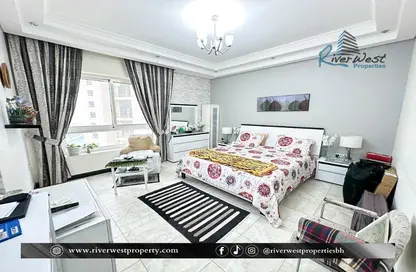Apartment - 3 Bedrooms - 4 Bathrooms for rent in Abraj Al Lulu - Manama - Capital Governorate