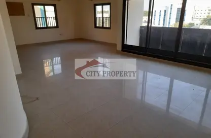 Apartment - 3 Bedrooms - 2 Bathrooms for rent in Gudaibiya - Manama - Capital Governorate