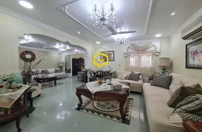 Villa - 3 Bedrooms - 4 Bathrooms for sale in Busaiteen - Muharraq Governorate