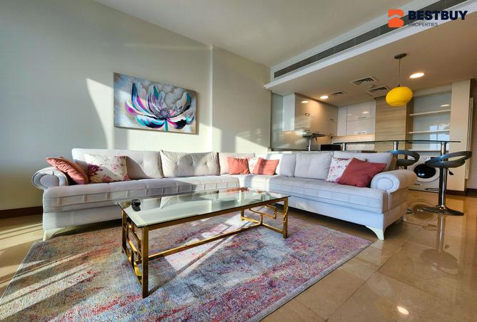 966303 - Property Image 3