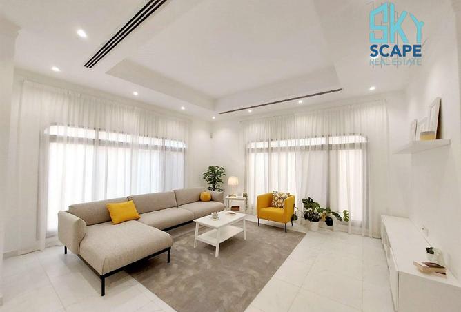 976210 - Property Image 2