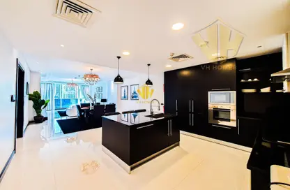 Apartment - 3 Bedrooms - 4 Bathrooms for rent in Al Juffair - Capital Governorate