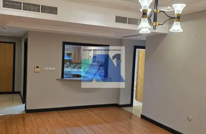 Apartment - 2 Bedrooms - 2 Bathrooms for rent in Abraj Al Lulu - Manama - Capital Governorate