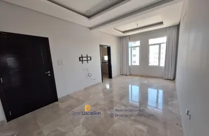Apartment - 3 Bedrooms - 3 Bathrooms for rent in Janabiya - Northern Governorate