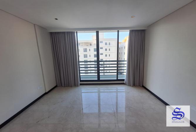 977836 - Property Image 2