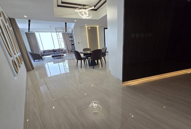 984224 - Property Image 2