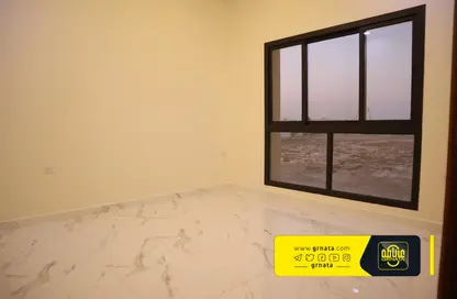 Apartment - 2 Bedrooms - 2 Bathrooms for rent in Bu Quwah - Northern Governorate