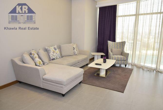 985166 - Property Image 3