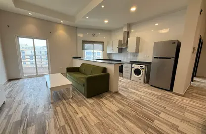 Apartment - 2 Bedrooms - 2 Bathrooms for rent in Al Juffair - Capital Governorate