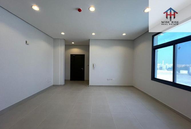 977487 - Property Image 2