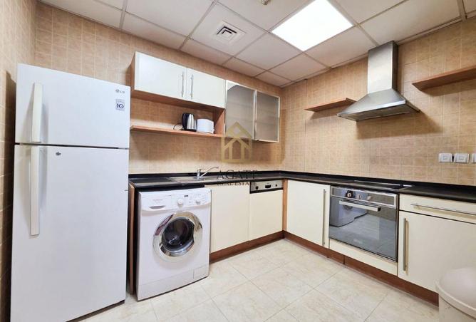 960702 - Property Image 3
