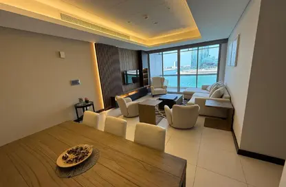 Apartment - 3 Bedrooms - 3 Bathrooms for rent in Reef Island - Capital Governorate