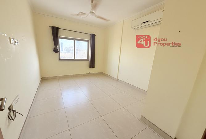 953607 - Property Image 3