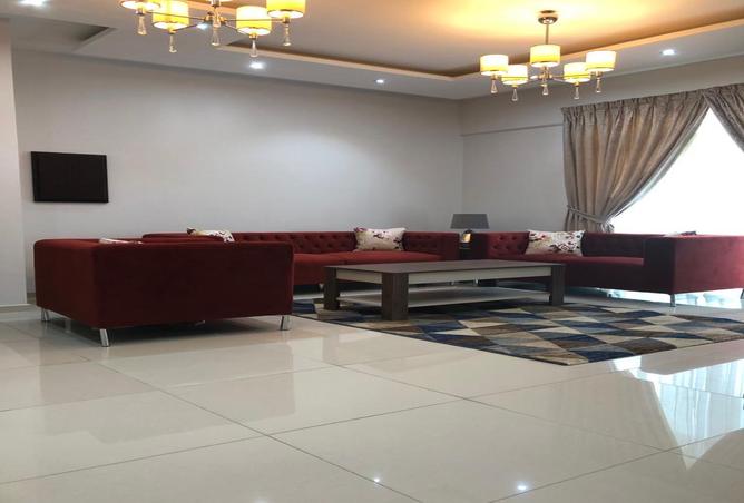 980145 - Property Main Image