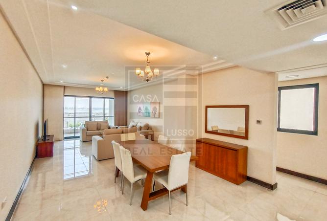 974755 - Property Image 2