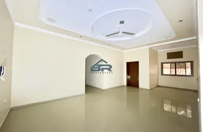 Empty Room image for: Apartment - 3 Bedrooms - 4 Bathrooms for rent in Busaiteen - Muharraq Governorate, Image 1