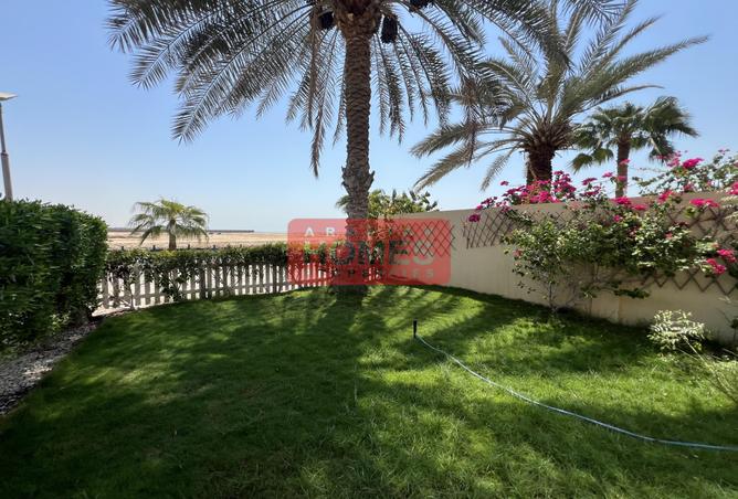 957678 - Property Image 2