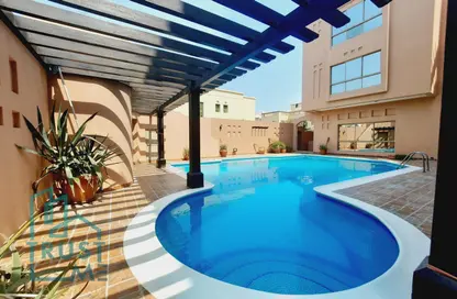 Villa - 4 Bedrooms - 5 Bathrooms for rent in Seef - Capital Governorate