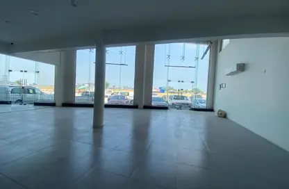 مجمعات للإيجار - استوديو - 2 حمامات للايجار في توبلي - المحافظة الوسطى
