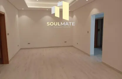 Office Space - Studio - 2 Bathrooms for rent in Tubli - Central Governorate