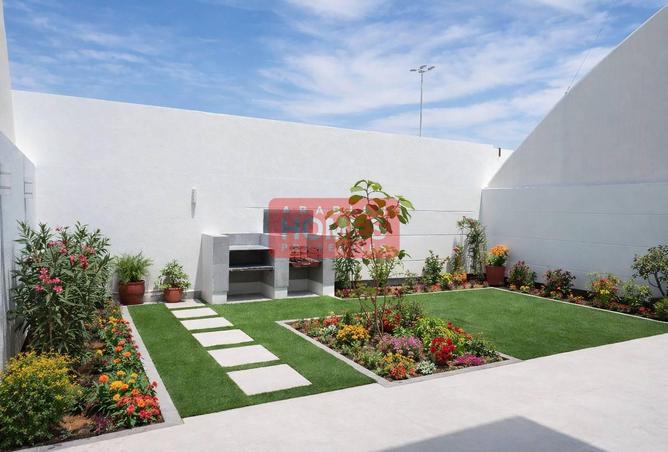 988036 - Property Image 3