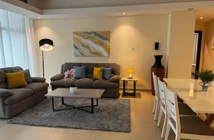 Apartment - 2 Bedrooms - 3 Bathrooms for rent in Diplomatic Area - Manama - Capital Governorate