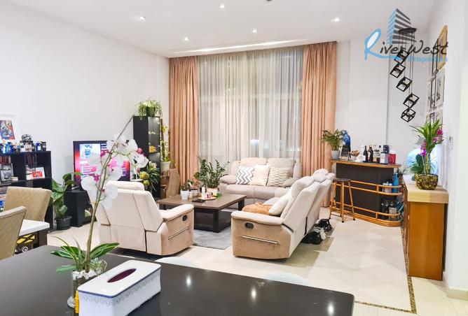 961236 - Property Main Image
