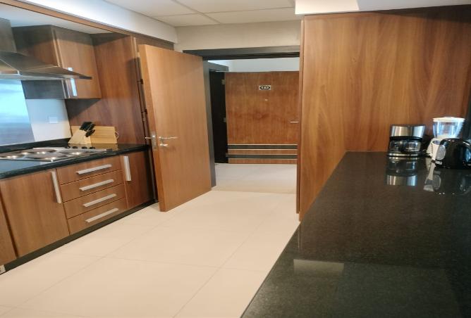 956781 - Property Image 3