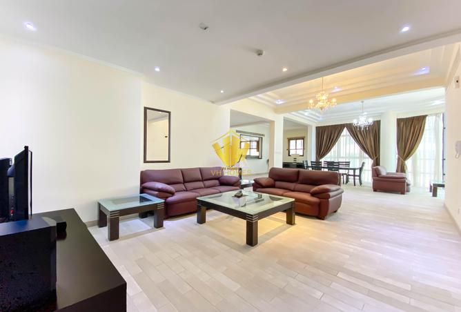 972076 - Property Main Image