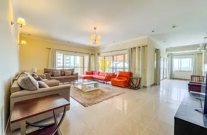 Penthouse - 4 Bedrooms - 4 Bathrooms for rent in Al Juffair - Capital Governorate