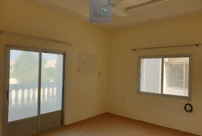 975283 - Property Image 3