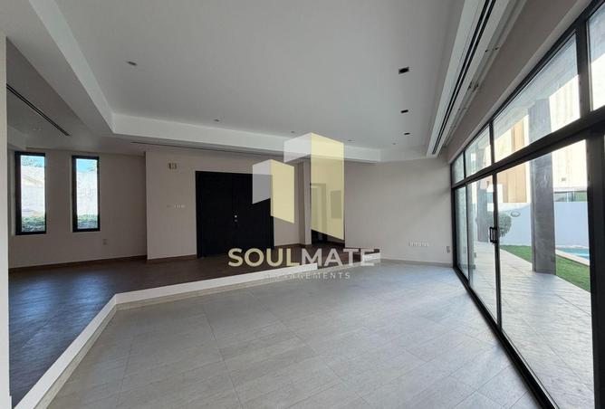 987937 - Property Main Image