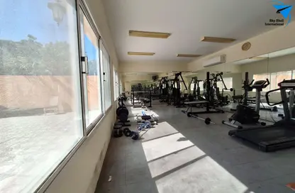 Apartment - 2 Bedrooms - 2 Bathrooms for rent in Al Juffair - Capital Governorate