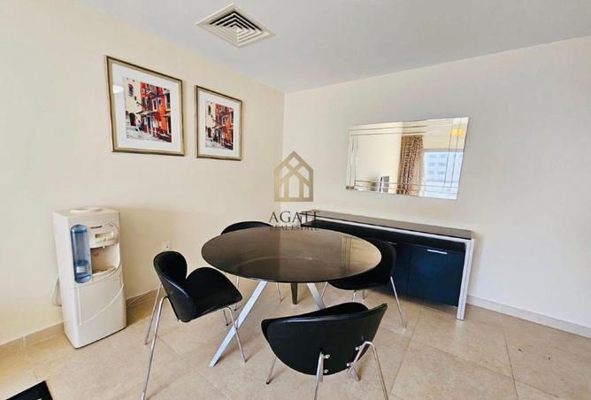 959686 - Property Image 2