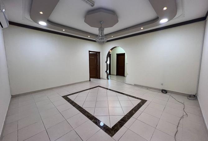 978305 - الصورة الرئيسية للعقار