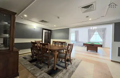 Penthouse - 3 Bedrooms - 4 Bathrooms for rent in Al Juffair - Capital Governorate