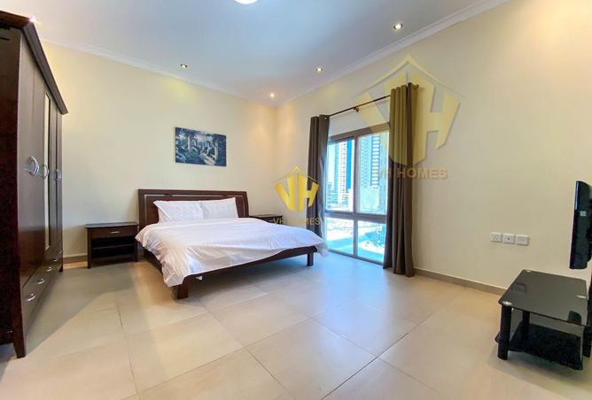 989229 - Property Image 2