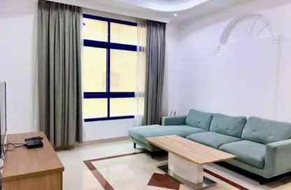 شقة - غرفة نوم - 1 حمام للايجار في شارع المعارض - الحورة - محافظة العاصمة