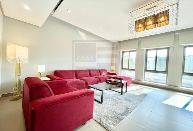 978326 - Property Image 2