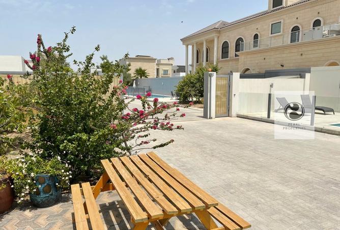 956250 - Property Image 3