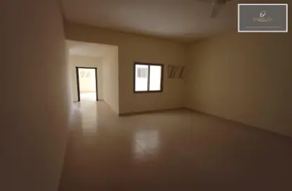 Apartment - 3 Bedrooms - 2 Bathrooms for rent in Al Bahair - Riffa - Southern Governorate