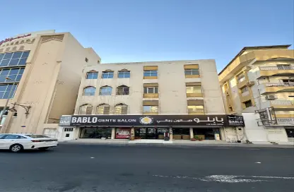 عمارة بالكامل - استوديو - 8 حمامات للبيع في المنامة - محافظة العاصمة