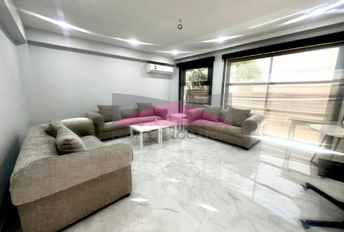 930183 - Property Image 2