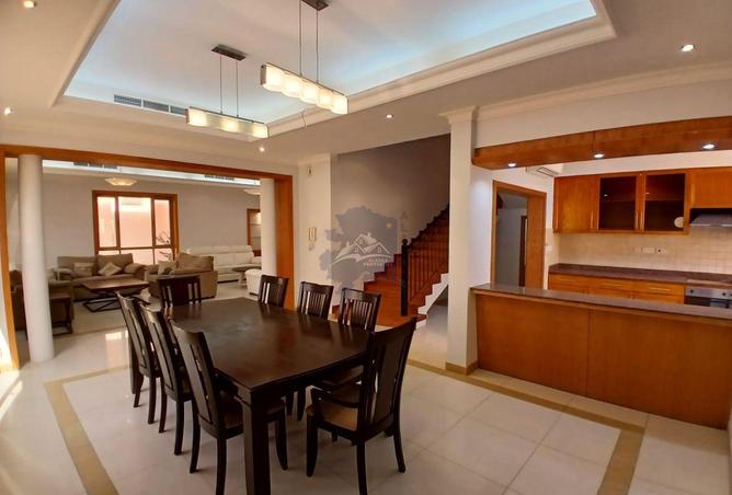 962346 - Property Image 2
