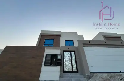 Villa - 4 Bedrooms - 7 Bathrooms for sale in Askar - Southern Governorate