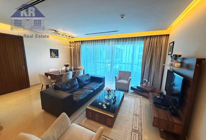 989981 - Property Image 2