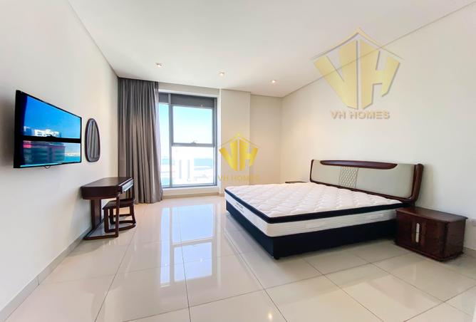 907180 - Property Image 2